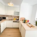 Luxury In Chiado 1 Br * Lisboa