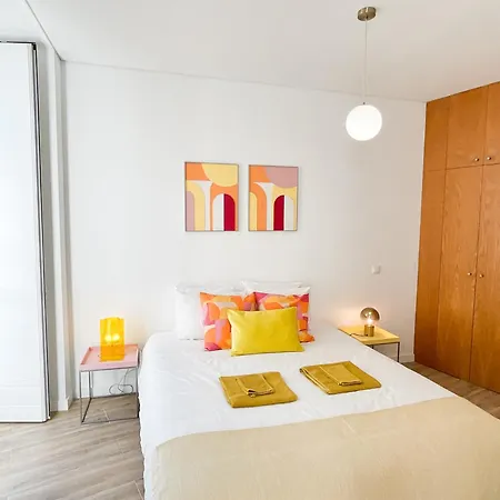Luxury In Chiado 1 Br * Лиссабон
