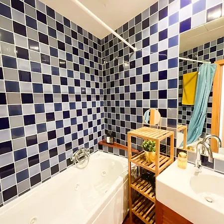 Luxury In Chiado 1 Br * Lisboa