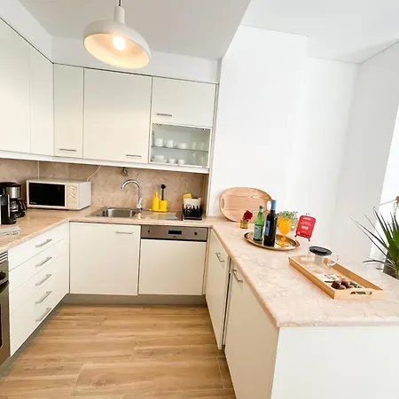 Luxury In Chiado 1 Br * Lisbon
