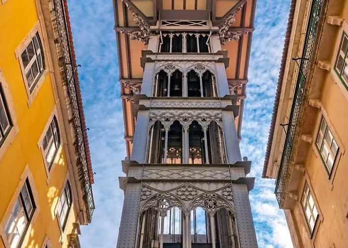 Luxury In Chiado 1 Br 리스본